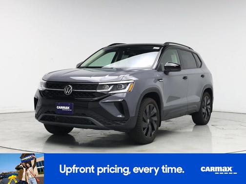 2024 Volkswagen Taos SE Black Edition