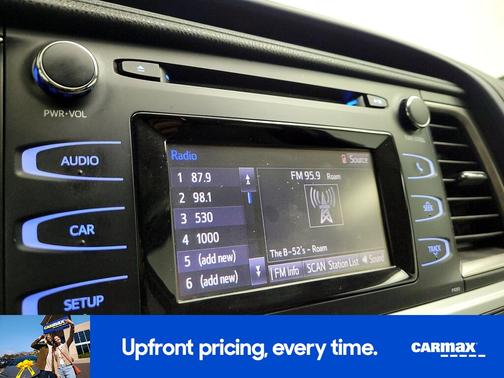 Black 2016 Toyota Highlander LE