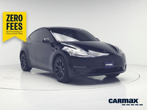 Black 2023 Tesla Model Y Long Range
