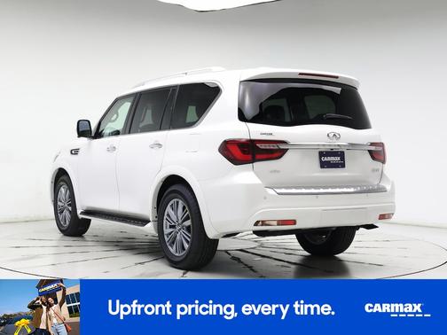 2022 INFINITI QX80 Luxe