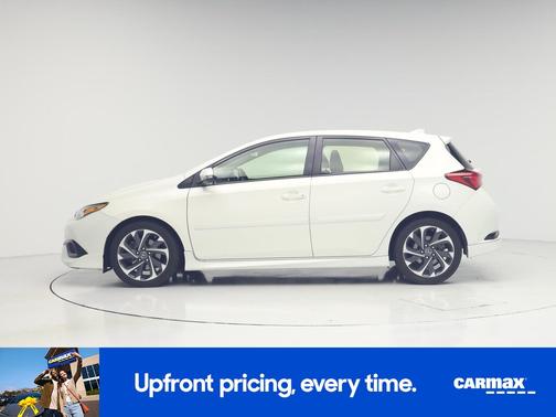 White 2017 Toyota Corolla iM