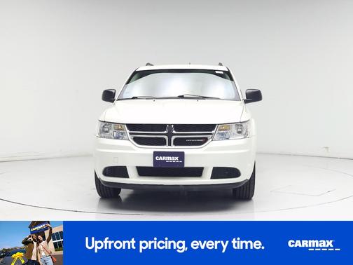 White 2017 Dodge Journey SE
