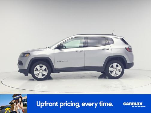 Silver 2022 Jeep Compass Latitude