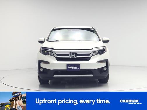 White 2019 Honda Pilot EX