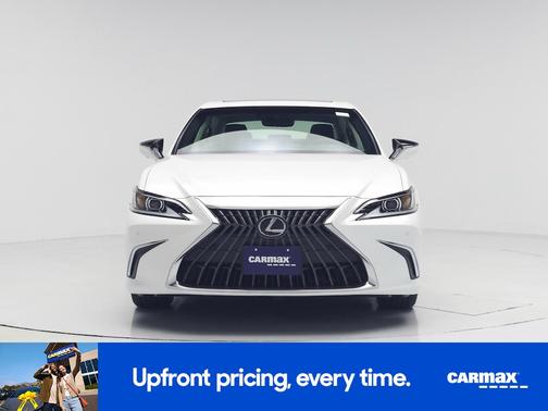 2024 Lexus ES 300h Luxury