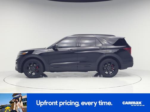 Black 2023 Ford Explorer ST
