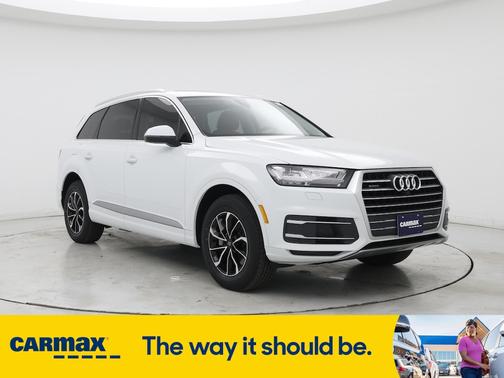 2019 Audi Q7 Premium Plus