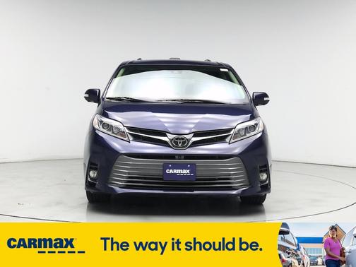 2019 Toyota Sienna Limited Premium