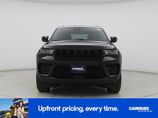 Black 2022 Jeep Grand Cherokee Altitude