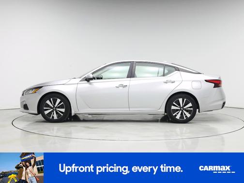 2022 Nissan Altima SV
