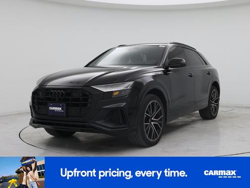 Black 2019 Audi Q8 Prestige
