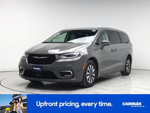 2022 Chrysler Pacifica Hybrid Touring L