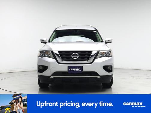 2017 Nissan Pathfinder SV