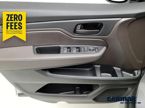 Silver 2019 Honda Odyssey EX