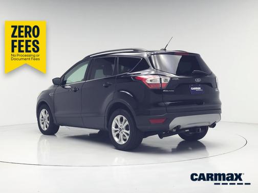 Black 2018 Ford Escape SE
