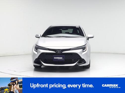 2025 Toyota Corolla Hatchback SE