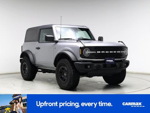 Silver 2023 Ford Bronco Wildtrak