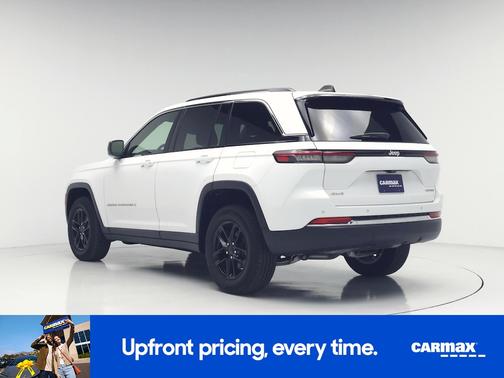 White 2024 Jeep Grand Cherokee Laredo X
