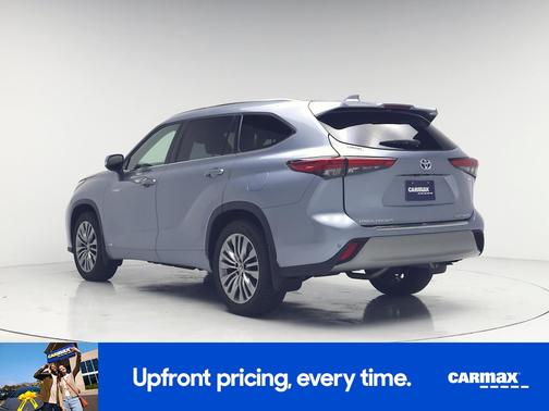 Blue 2021 Toyota Highlander Hybrid Platinum