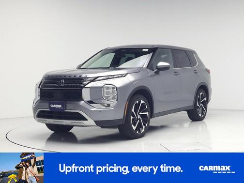 Gray 2022 Mitsubishi Outlander SE