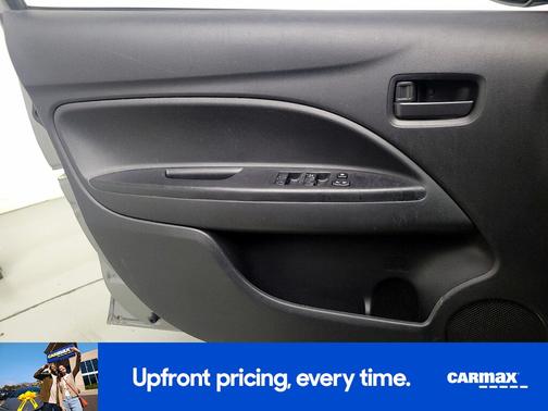 2017 Mitsubishi Mirage ES