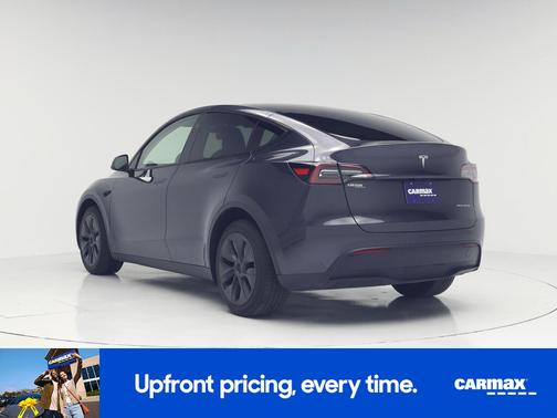 Gray 2025 Tesla Model Y Long Range