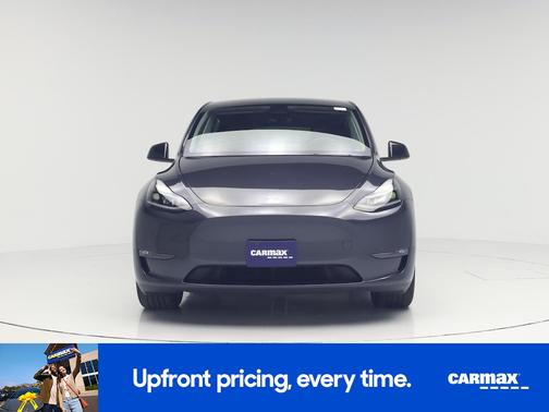 Gray 2025 Tesla Model Y Long Range