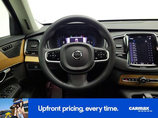 2023 Volvo XC90 B6 Plus