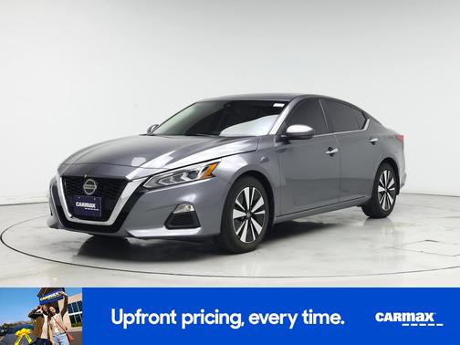 2022 Nissan Altima SV