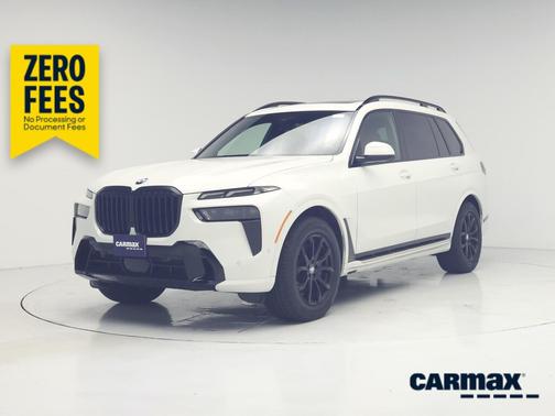 White 2024 BMW X7 xDrive40i