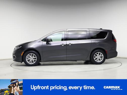 Gray 2023 Chrysler Pacifica Touring L