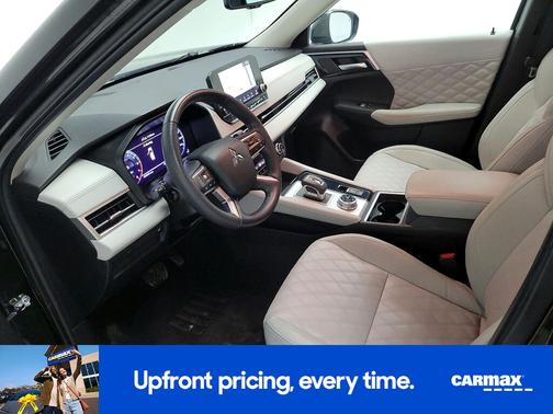 2023 Mitsubishi Outlander SEL