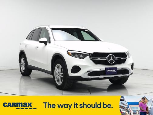 2023 Mercedes-Benz GLC 300