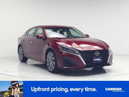 Red 2023 Nissan Altima SL