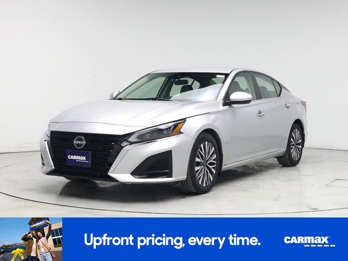 2023 Nissan Altima SV