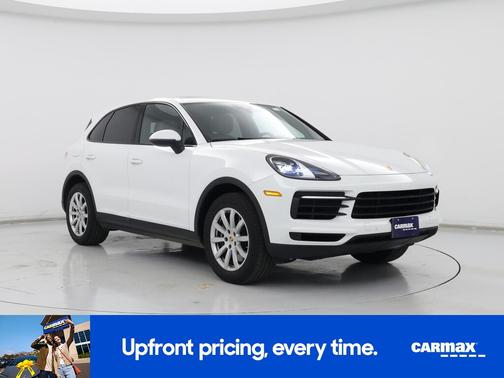 White 2022 Porsche Cayenne