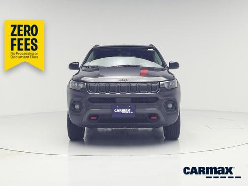 Gray 2022 Jeep Compass Trailhawk