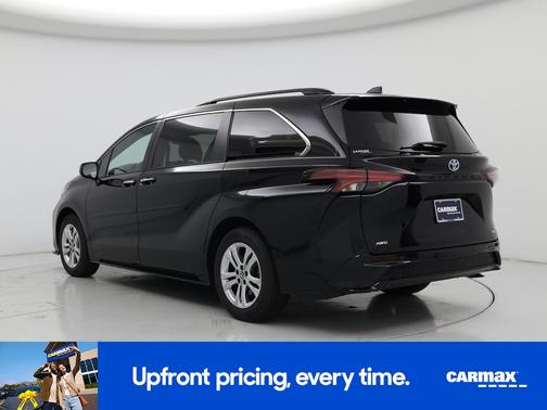 2022 Toyota Sienna XSE