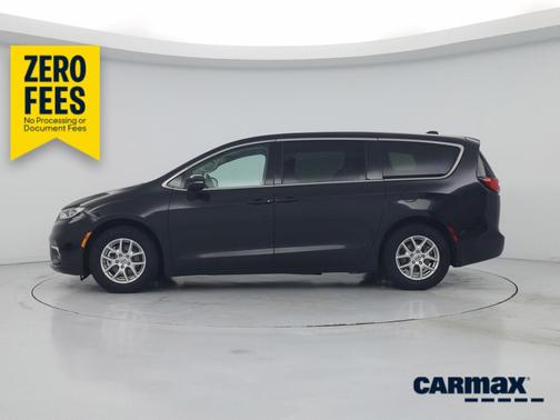 Black 2023 Chrysler Pacifica Touring L