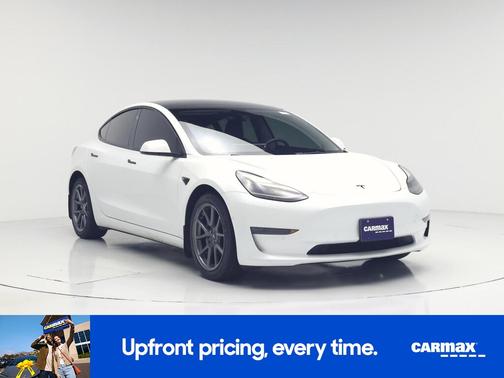 White 2022 Tesla Model 3
