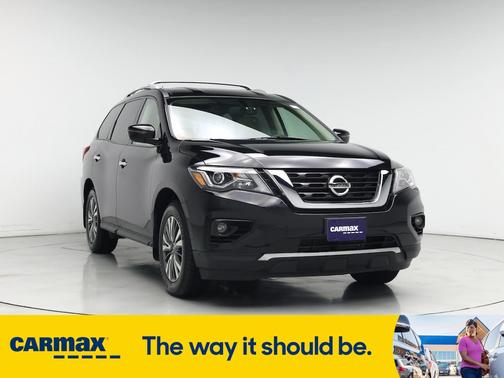 2018 Nissan Pathfinder SV