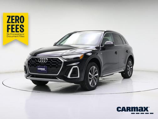 Black 2024 Audi Q5 S-Line Premium Plus