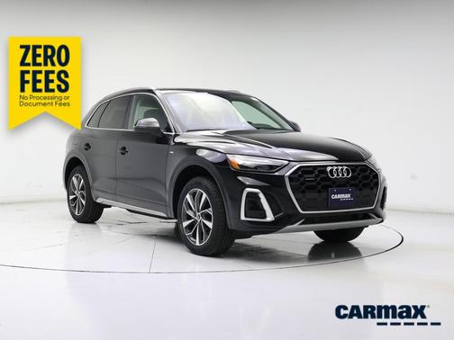Black 2024 Audi Q5 S-Line Premium Plus