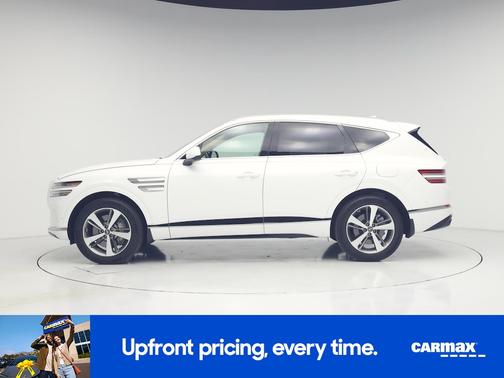 White 2022 Genesis GV80