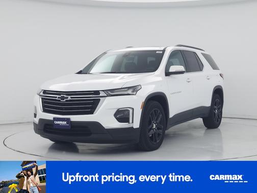White 2023 Chevrolet Traverse LT Leather