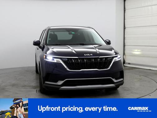 2022 Kia Carnival LX