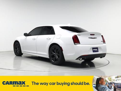 2022 Chrysler 300 S