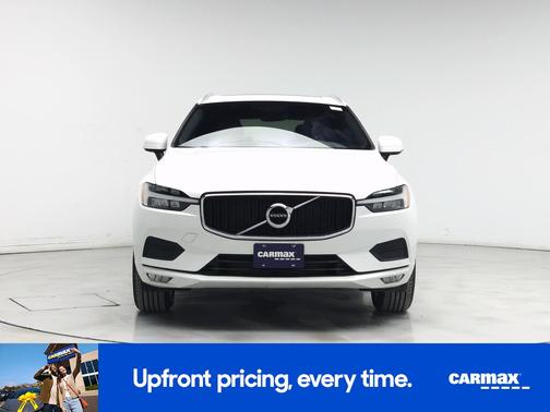 2021 Volvo XC60 T5 Momentum