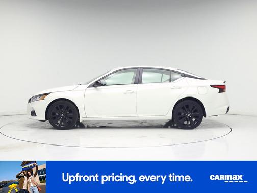 2022 Nissan Altima SR