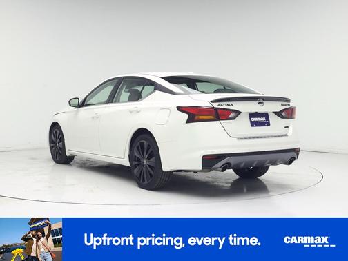 2022 Nissan Altima SR